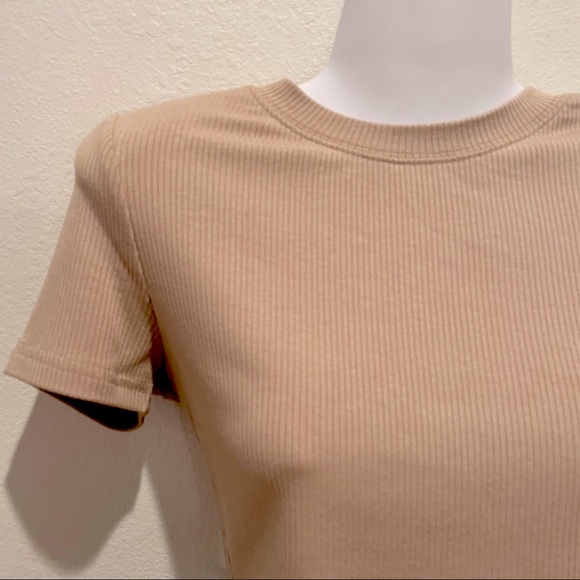SHEIN Premium Khaki Ribbed Knit Crop Top Small(4) - Picture 7 of 12